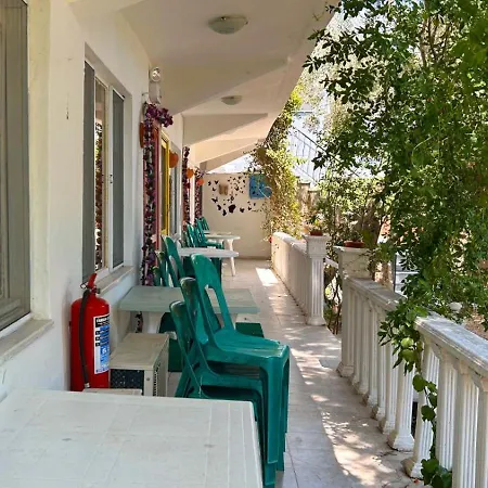 Basarir Apartmán *