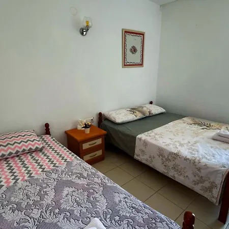 Basarir Apartment *